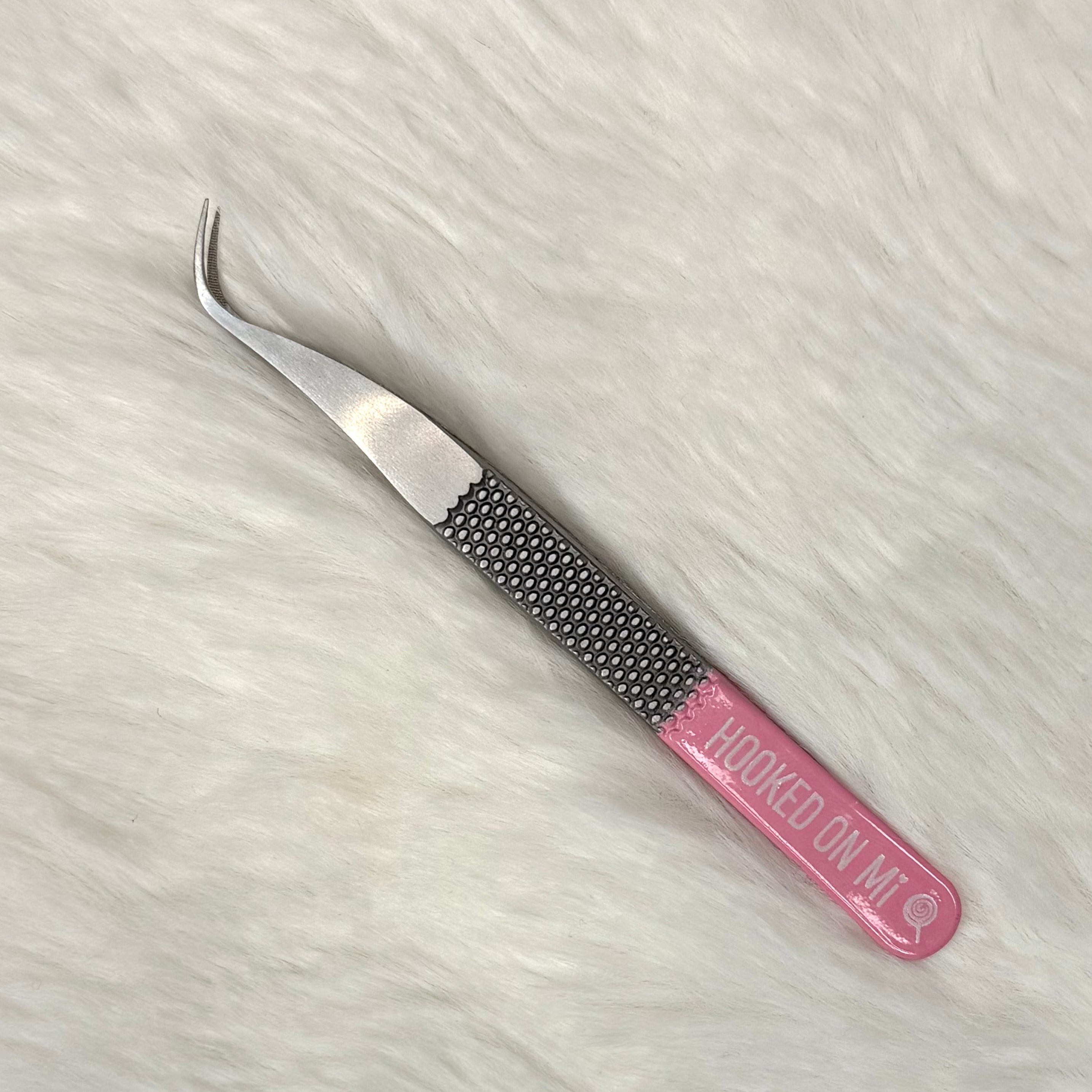 Hooked on MI ~ Fibre Tip J Curve Tweezer