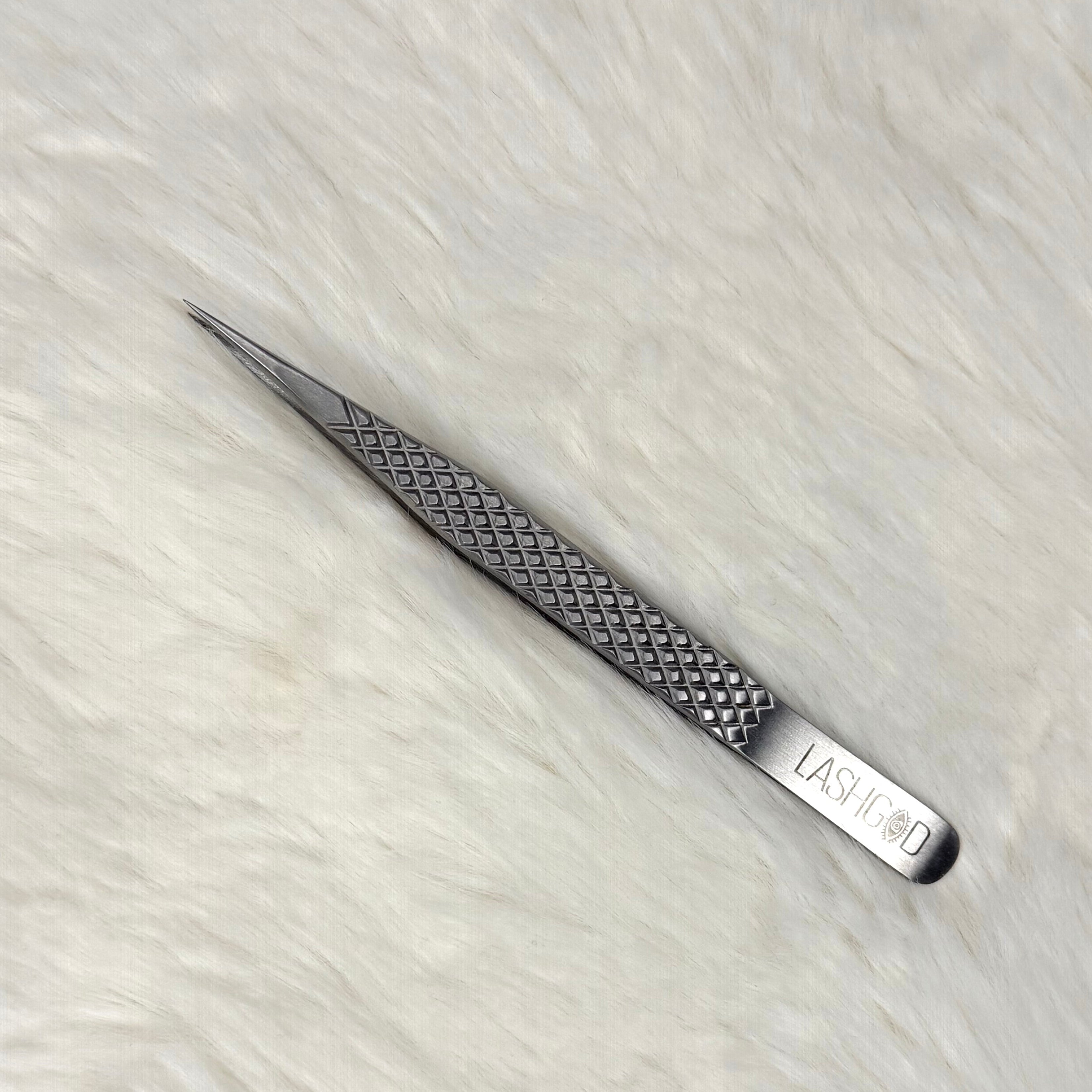 Unicorn Horn ~ Straight Isolation Tweezer